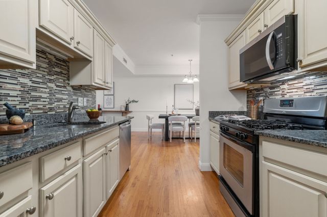 1163 Main St 14, Waltham, MA 02451