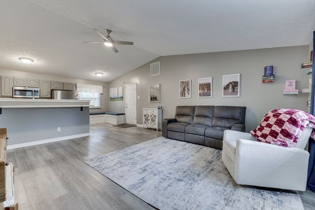 3460 Pleasant Creek Drive, Indianapolis, IN 46227