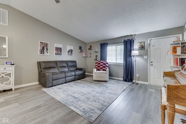 3460 Pleasant Creek Drive, Indianapolis, IN 46227