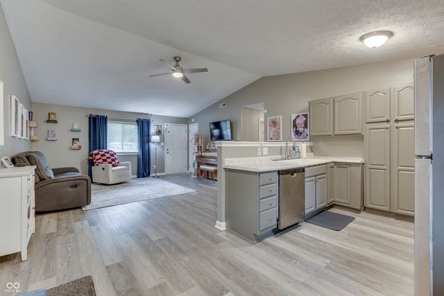 3460 Pleasant Creek Drive, Indianapolis, IN 46227