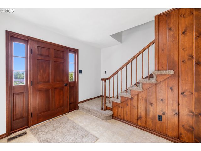 17753 POWERS CREEK LOOP Rd, Silverton, OR 97381