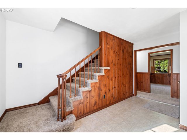 17753 POWERS CREEK LOOP Rd, Silverton, OR 97381