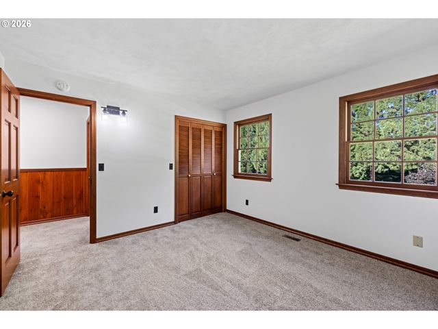 17753 POWERS CREEK LOOP Rd, Silverton, OR 97381