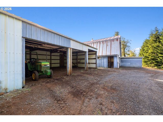 17753 POWERS CREEK LOOP Rd, Silverton, OR 97381