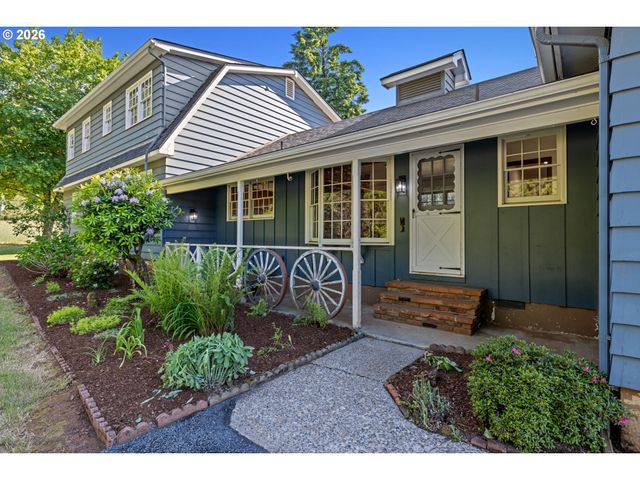 17753 POWERS CREEK LOOP Rd, Silverton, OR 97381