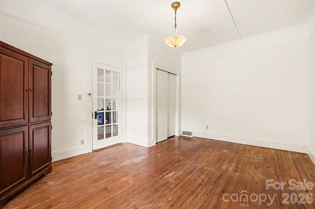 505 S Main GQ Street, Salisbury, NC 28146