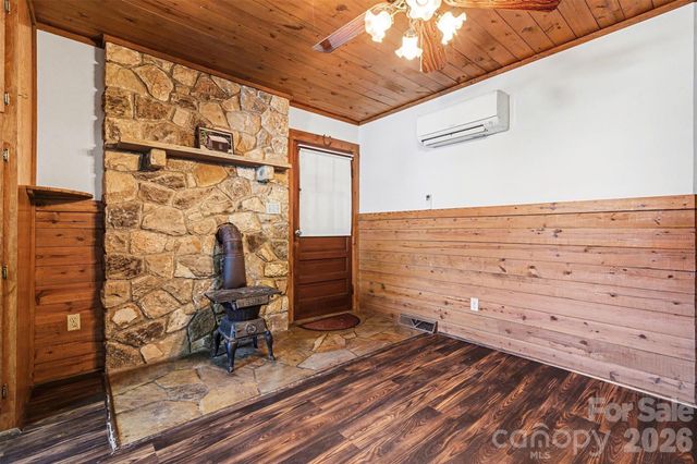 505 S Main GQ Street, Salisbury, NC 28146
