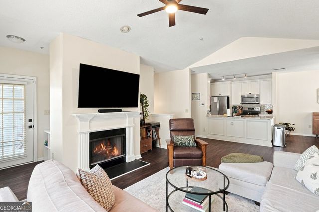 509 Vinings Forest Court SE, Smyrna, GA 30080