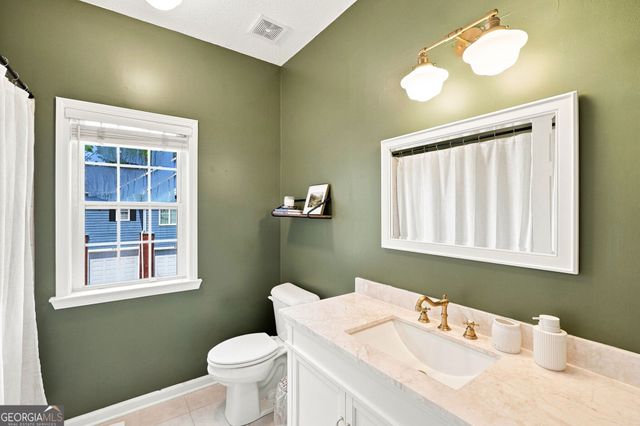 509 Vinings Forest Court SE, Smyrna, GA 30080