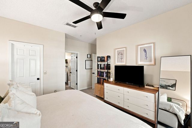 509 Vinings Forest Court SE, Smyrna, GA 30080