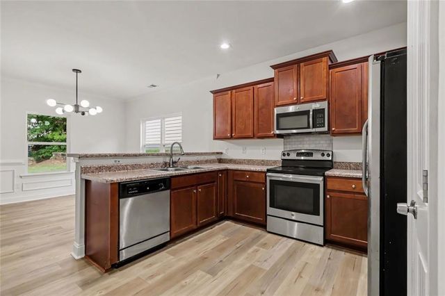 5125 Summersun Drive, Morrow, GA 30260