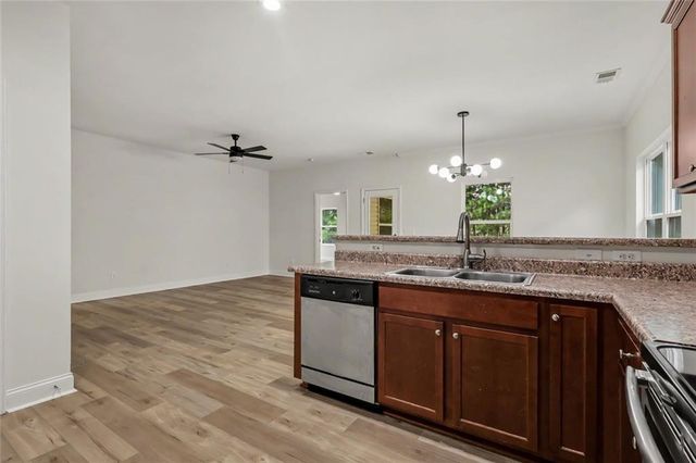 5125 Summersun Drive, Morrow, GA 30260