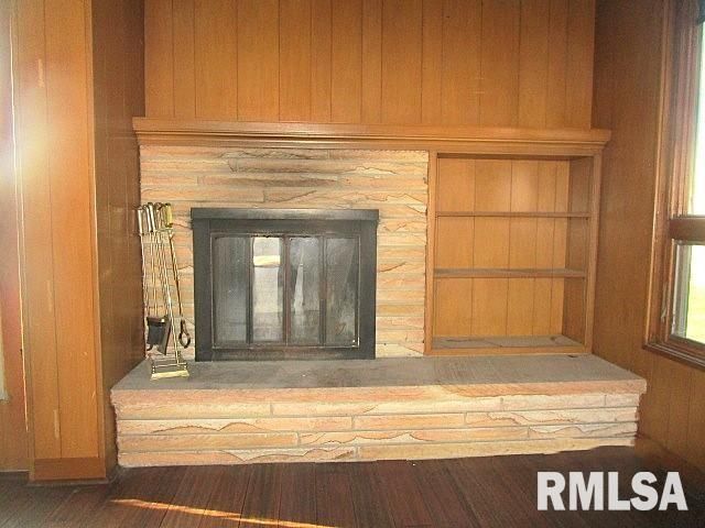 1002 CAMBRIDGE Court, Pekin, IL 61554