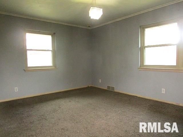 1002 CAMBRIDGE Court, Pekin, IL 61554