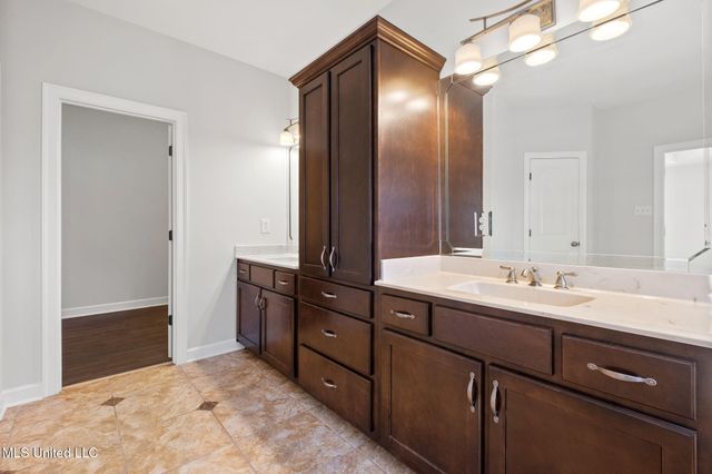 14259 Chapel Ridge Trail, Olive Branch, MS 38654