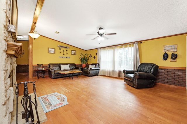 14985 Wiggins Road, Conroe, TX 77302