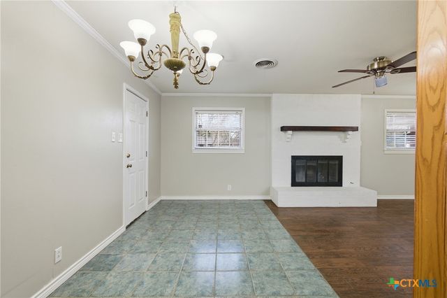 3413 Meadow Oaks Drive, Temple, TX 76502