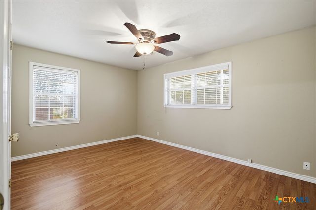 3413 Meadow Oaks Drive, Temple, TX 76502