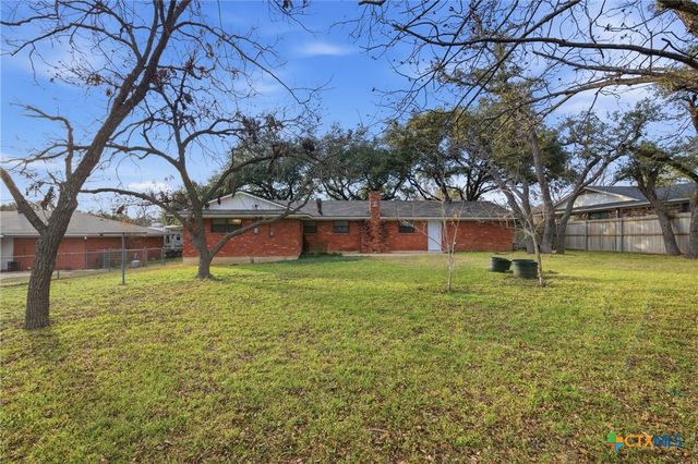3413 Meadow Oaks Drive, Temple, TX 76502