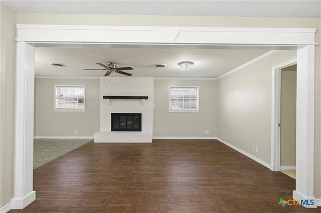 3413 Meadow Oaks Drive, Temple, TX 76502