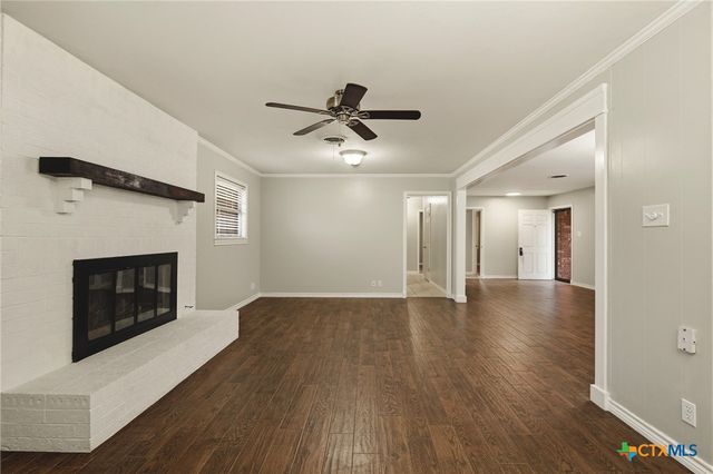 3413 Meadow Oaks Drive, Temple, TX 76502