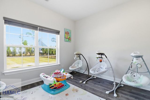 121 Crawford Lane, Richmond Hill, GA 31324