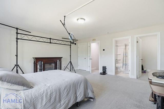 121 Crawford Lane, Richmond Hill, GA 31324