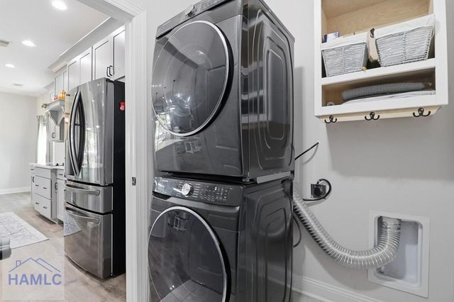 121 Crawford Lane, Richmond Hill, GA 31324