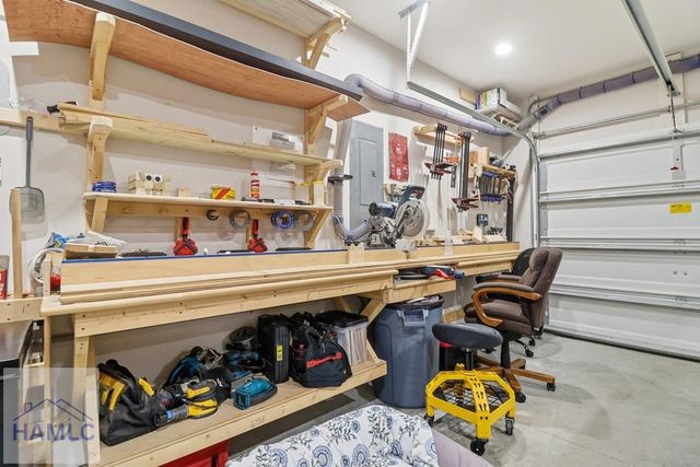 121 Crawford Lane, Richmond Hill, GA 31324