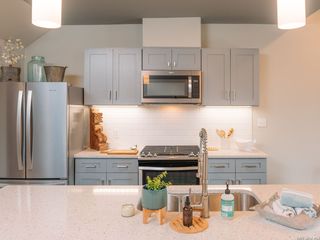 210 W Peden Aly Unit 119, San Antonio, TX 78204