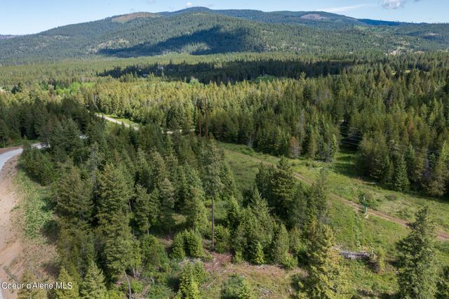 NKA Lot 4 Flat Iron, Spirit Lake, ID 83869