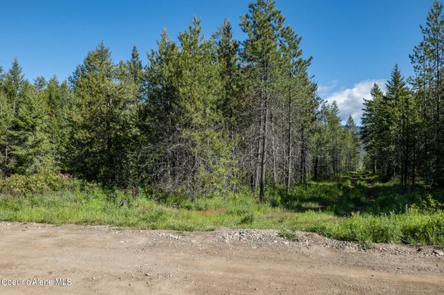 NKA Lot 4 Flat Iron, Spirit Lake, ID 83869