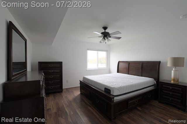 1944 Klingensmith Road 41, Bloomfield Hills, MI 48302