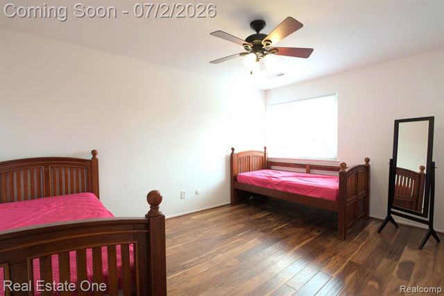 1944 Klingensmith Road 41, Bloomfield Hills, MI 48302