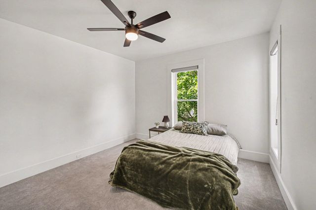 614 Fairview Avenue NE, Grand Rapids, MI 49503