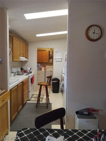 641 West Elderberry Street, Pahrump, NV 89048