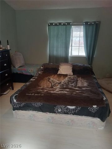 641 West Elderberry Street, Pahrump, NV 89048