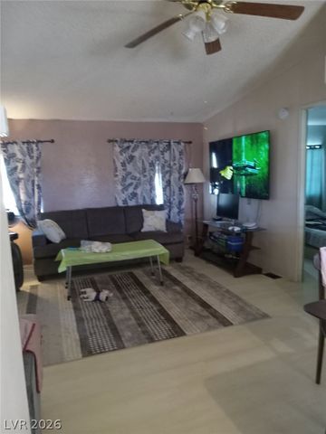 641 West Elderberry Street, Pahrump, NV 89048