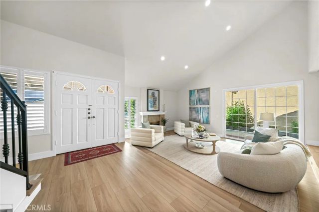 6 Blazing Star, Irvine, CA 92604