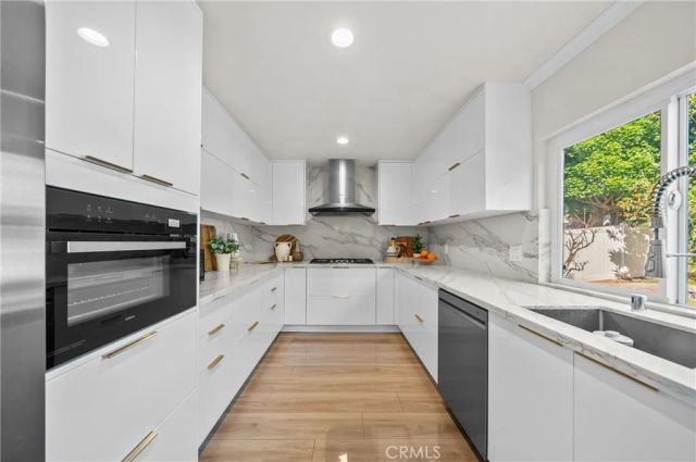 6 Blazing Star, Irvine, CA 92604