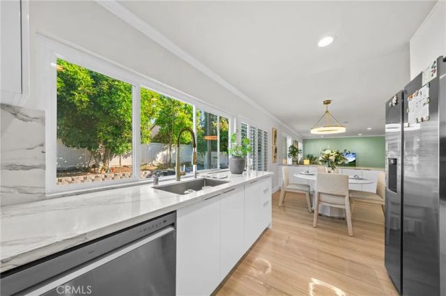 6 Blazing Star, Irvine, CA 92604