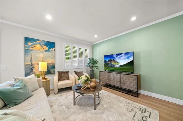 6 Blazing Star, Irvine, CA 92604