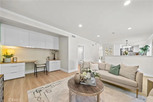 6 Blazing Star, Irvine, CA 92604