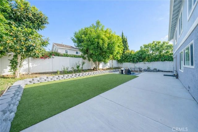 6 Blazing Star, Irvine, CA 92604