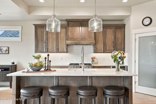 4492 W Enclave Way, Coeur D'alene, ID 83815