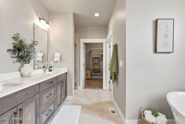 4492 W Enclave Way, Coeur D'alene, ID 83815