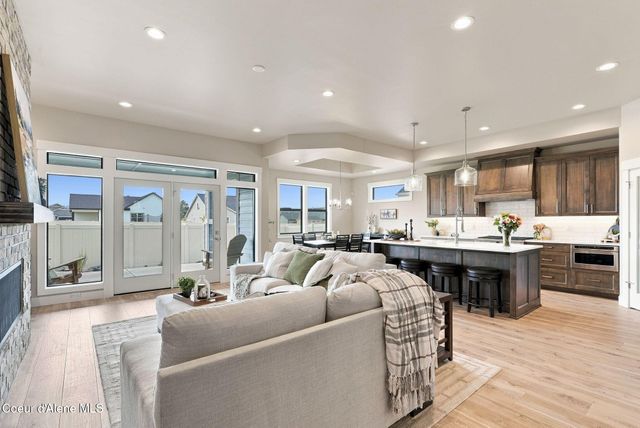 4492 W Enclave Way, Coeur D'alene, ID 83815