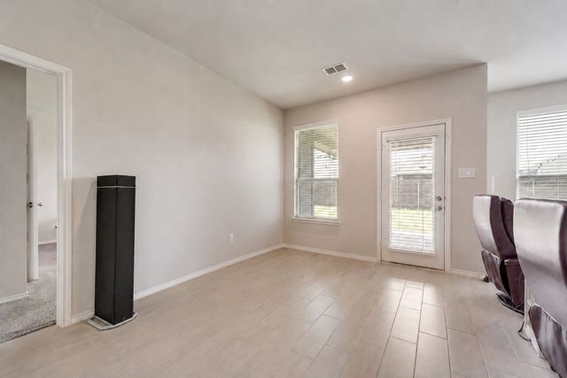 3403 Western Trail, Crandall, TX 75114