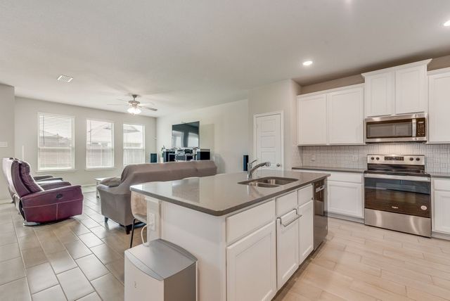 3403 Western Trail, Crandall, TX 75114