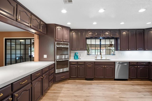 12419 28 Mile Rd, Oakdale, CA 95361